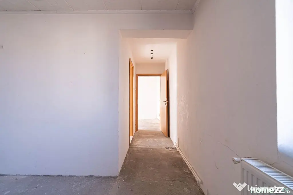 Casă de vânzare în Arad – zona Poltura
