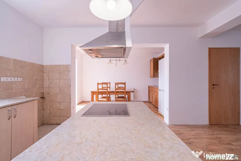 Casă de vânzare în Arad – zona Poltura