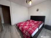 Apartament 4 camere,et 3, zona Liceul Auto - Deva 