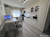 Apartament 4 camere,et 3, zona Liceul Auto - Deva 