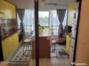 Apartament cu 3 camere, zona Pacurari la complexul Rasarit de Soare