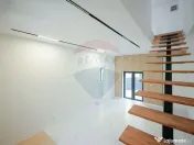 Apartament cu 4 camere de vânzare, ultracentral 