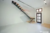 Apartament cu 4 camere de vânzare, ultracentral 