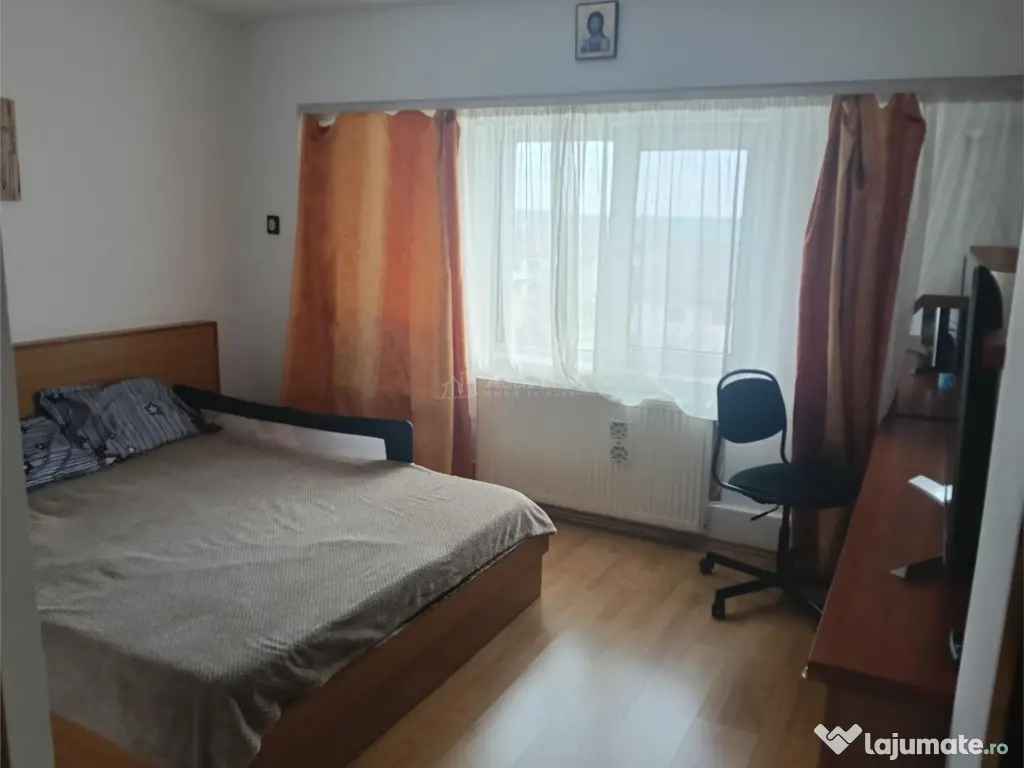 Apartament 3 camere Boxa-Mobilat si utilat-Mutare imediata-P