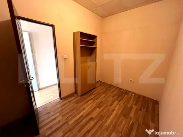 Casă de inchiriat 345mp utili, teren 1.342mp cu potential c