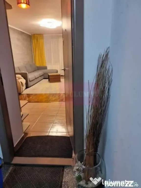 Apartament 3 camere Mega Mall.
