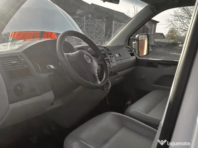 VW Transporter Doka 2013 Impecabil, 5 locuri, întreținut complet!
