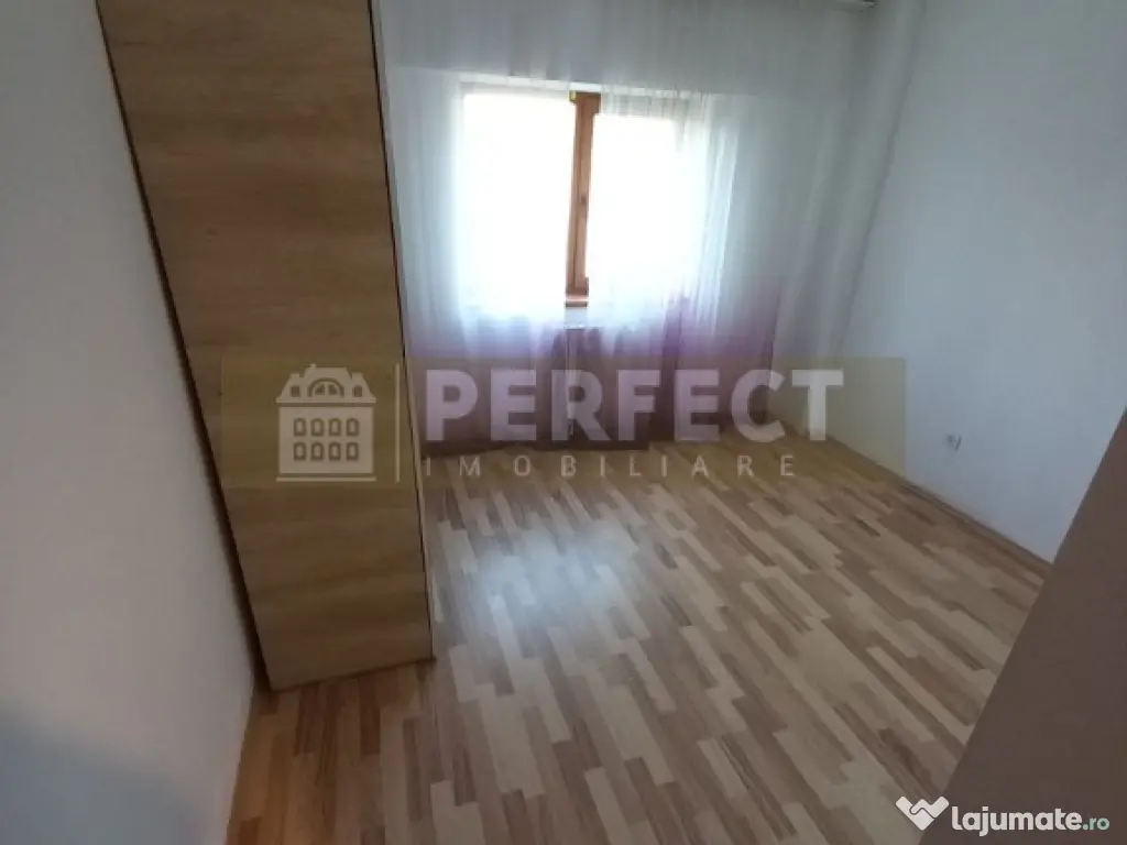 De INCHIRIAT Ap.3 camere DECOMANDAT str.Domnisori 430 euro
