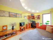 Casă cu 7 camere de vânzare în zona Ultracentrală 