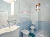 Casă cu 7 camere de vânzare în zona Ultracentrală 