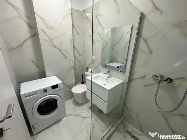 Apartament 2 camere, 50 mp, zona Rafinaria Vega - Ploiesti (Prahova)