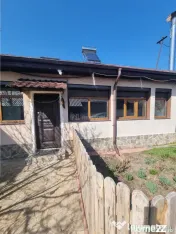 Casa-vila si teren in Nanov