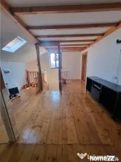 Casa-vila si teren in Nanov