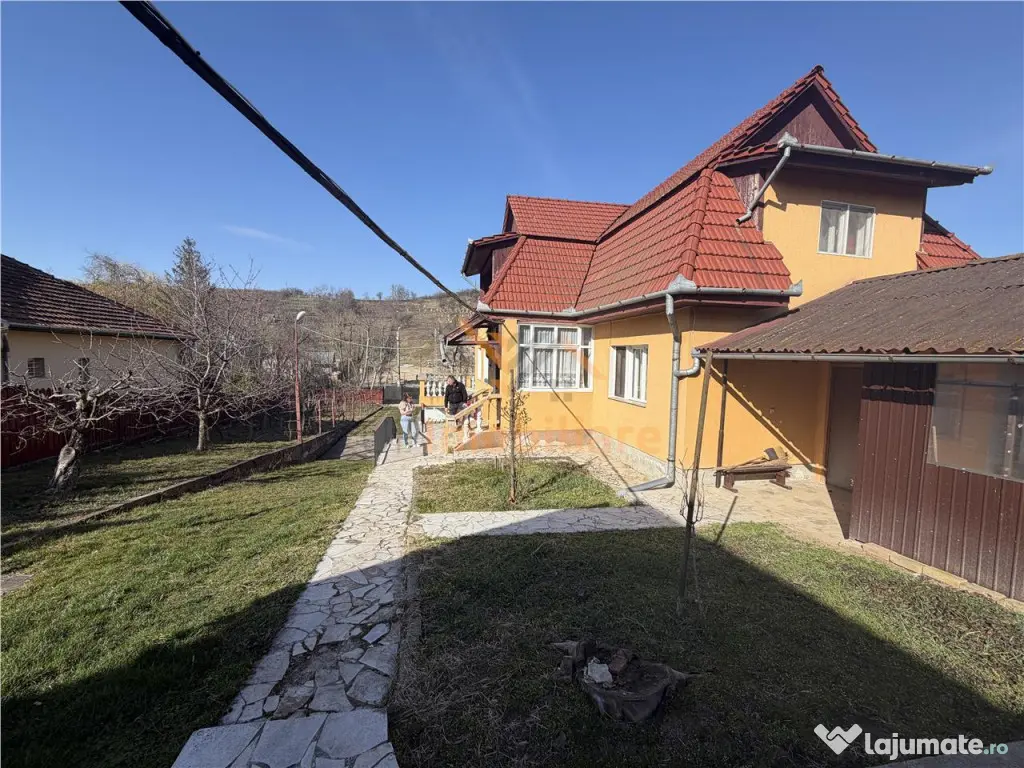 VILA DE INCHIRIAT | 5 CAMERE | CALEA ADEVARLUI | ORADEA