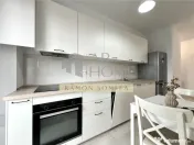 Garsoniera , de lux, parcare, zona Vest Ploiesti 