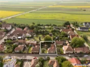 Casa traditionala, cu teren pretios de 534 mp, Targu Secuies 