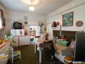 Casa traditionala, cu teren pretios de 534 mp, Targu Secuies 