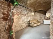 SAD - Spatiu comercial central de 160mp in Arad - ideal: ... 