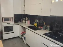 Apartament de 3 camere zona TRACTORUL,complex Vivamus