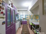 Apartament 4 camere, et. 1, str. 9 Mai, Bacău 