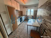 Apartament 3 camere decomandat, Târgu Ocna 