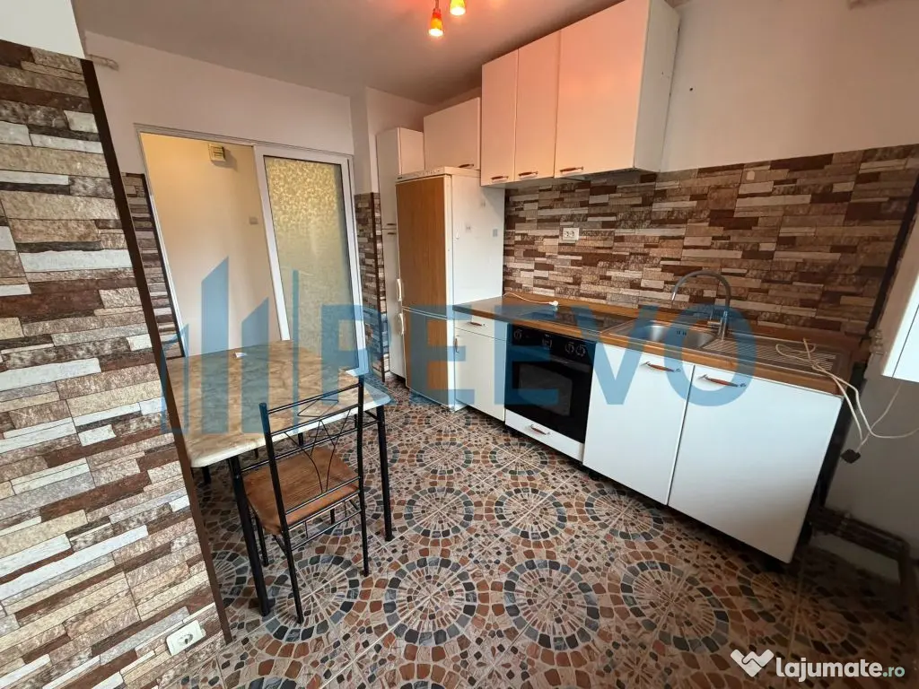 Apartament 3 camere decomandat, Târgu Ocna