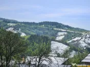 Casuta singura in curte, in Cetatea Medievala a Brasovului 