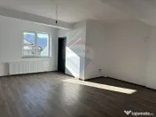 Spațiu comercial de 810 mp de închiriat 