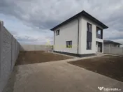 Vila individuala- 4 camere- 2 bai- 375mp teren 