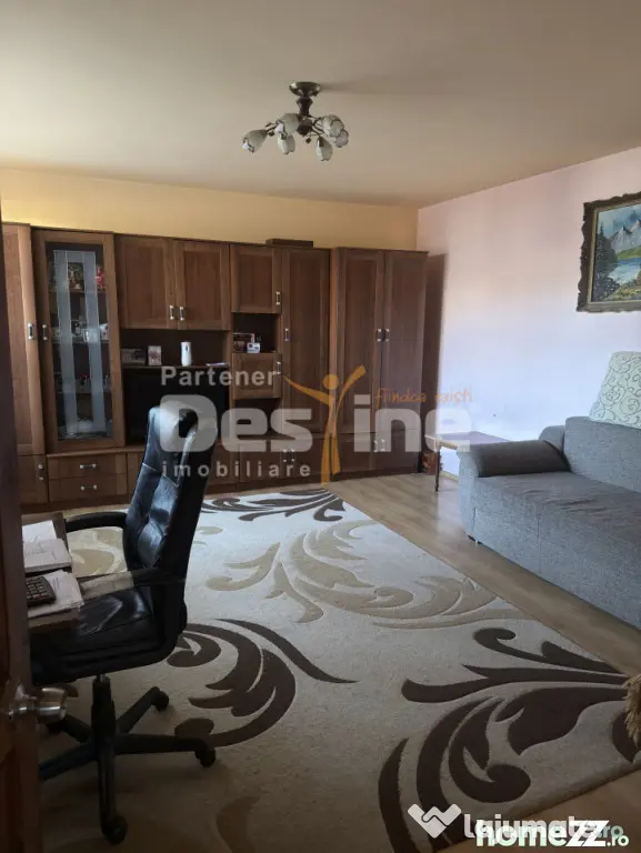 Casa P+1+M, în Rovine, zona linistita
