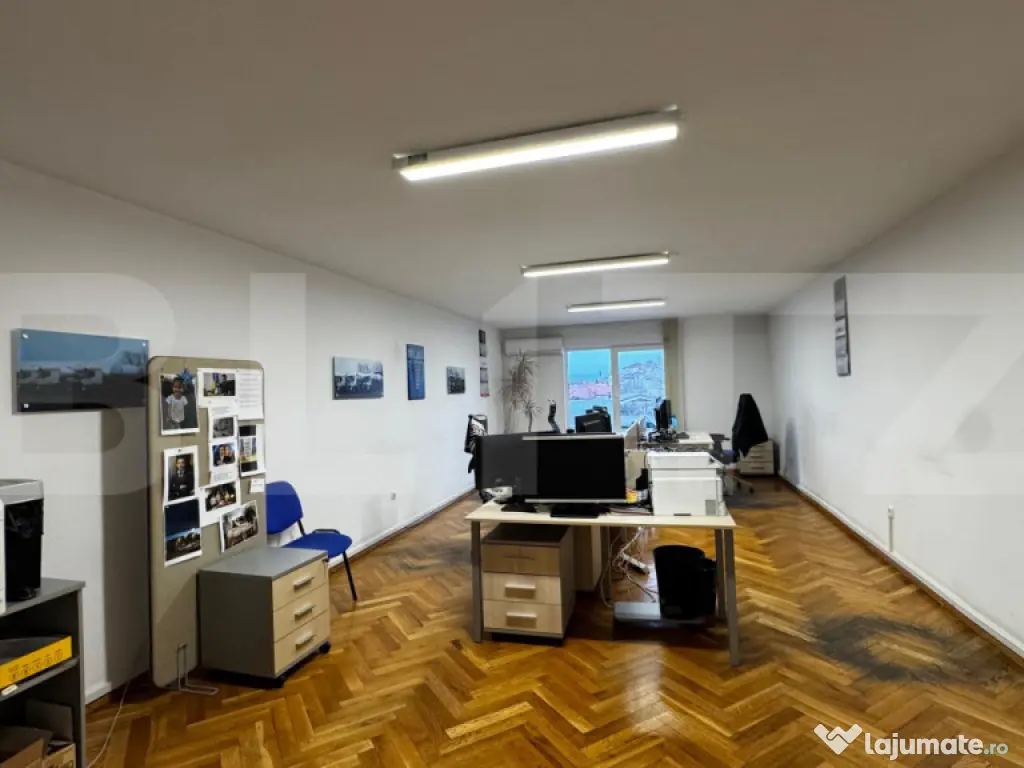 Spații birouri/comerciale ULTRACENTRAL Alba Mall – parcar