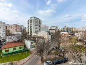 Apartament cu 3 camere de vânzare în zona Vitan Mall / ... 