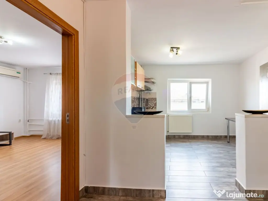 Apartament cu 3 camere de vânzare în zona Vitan Mall / ...