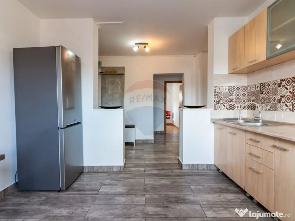 Apartament cu 3 camere de vânzare în zona Vitan Mall / ...