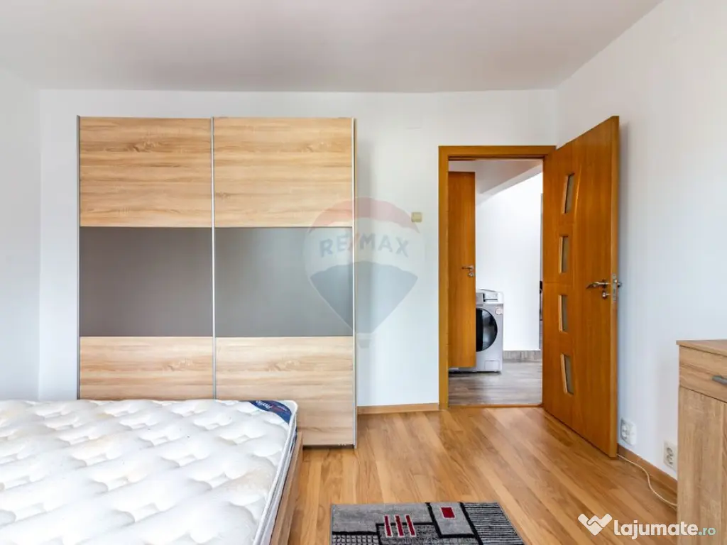 Apartament cu 3 camere de vânzare în zona Vitan Mall / ...