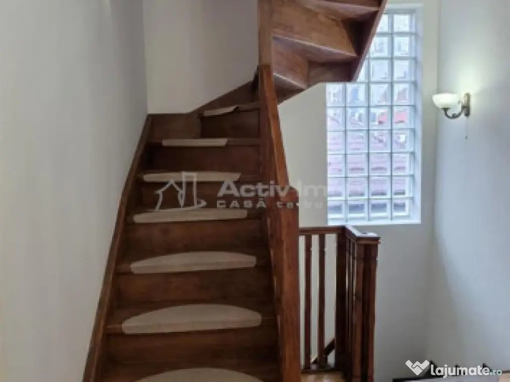 Vila 5 camere, 150 mp, Piata Alba Iulia- Decebal