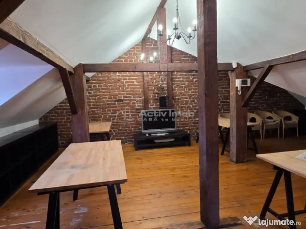 Vila 5 camere, 150 mp, Piata Alba Iulia- Decebal