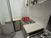 Metrou Titan Garsoniera et 3 din 10 