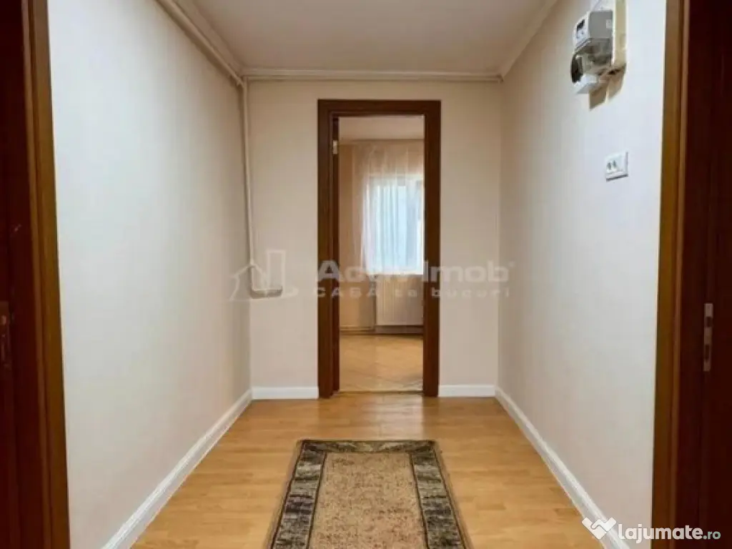 Casa Cocheta, 3 Camere, Curte Proprie, Timpuri Noi-Mihai Bra