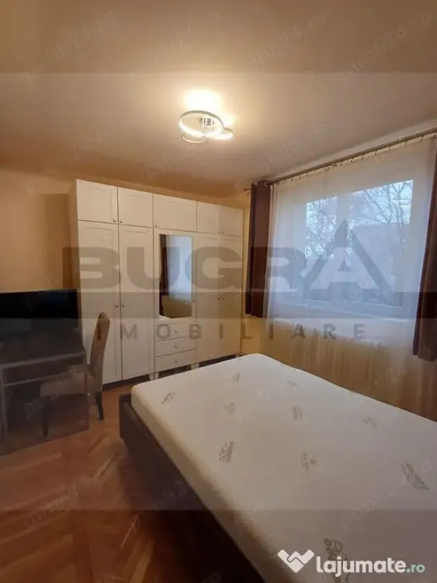 Apartament de 3 camere, decomandat, 65mp, parcare, zona I...