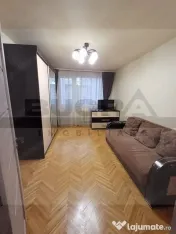 Apartament de 3 camere, decomandat, 65mp, parcare, zona I... 