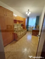 Apartament de 3 camere, decomandat, 65mp, parcare, zona I... 
