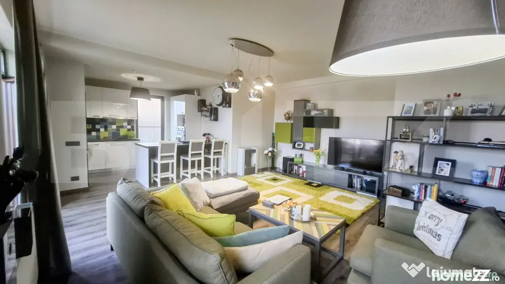 Apartament în casă cu 3 camere, 100mp și grădină propri - Cluj-Napoca (Cluj)