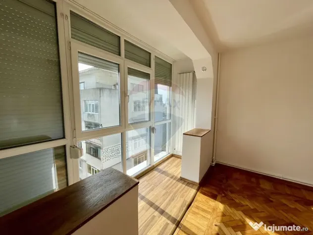 Apartament 3 camere | Etaj 8/9 | Zona Nord – Strada Cam...