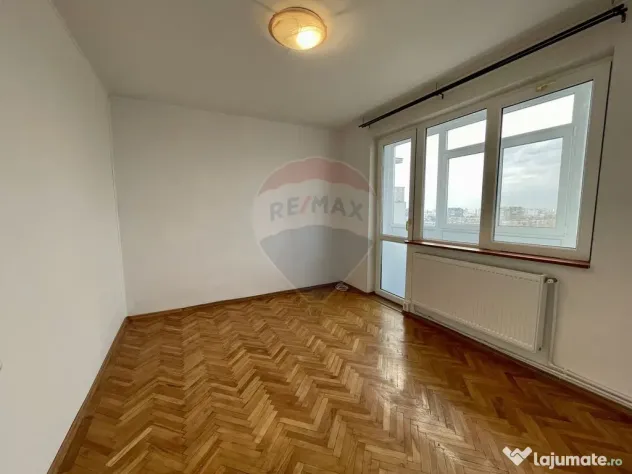 Apartament 3 camere | Etaj 8/9 | Zona Nord – Strada Cam...