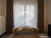 Casă spațioasă cu curte proprie 3 camere + birou Dobroe 