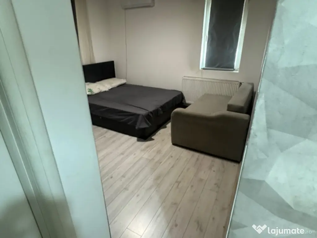 Garsoniera 33MP central