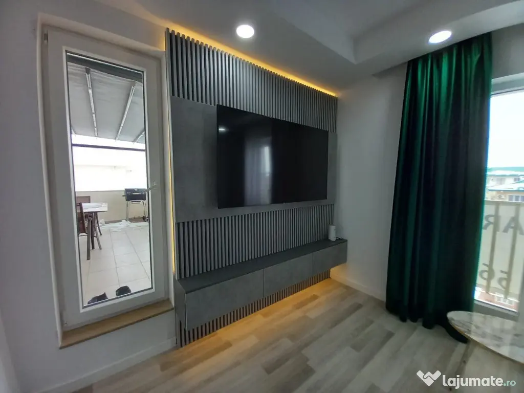 COSMOPOLIS - Apartament 2 camere tip studio, cu terasa mare