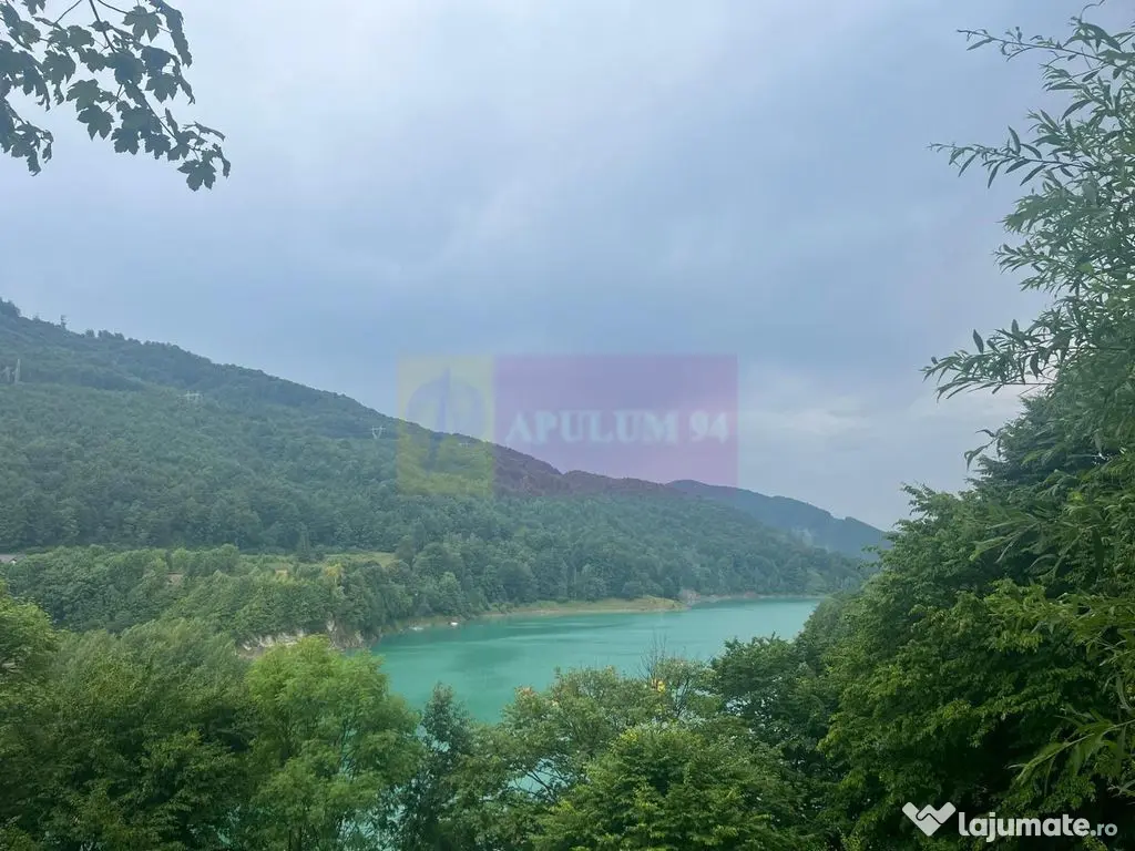 Teren cu deschidere la lac – Valea Doftanei, Prahova