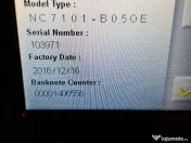 Masina de numarat bani aproape noua